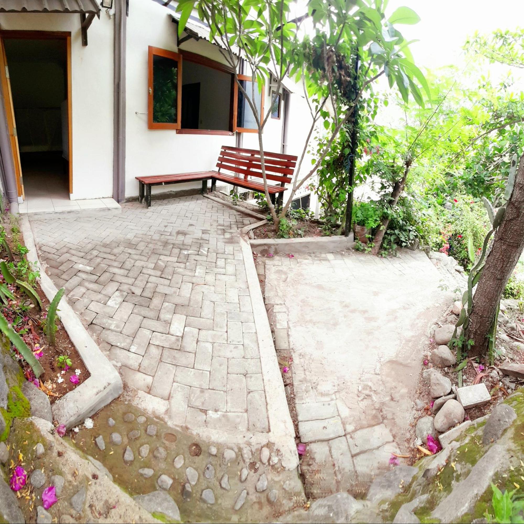 Merdeka House Maluk Cameră foto