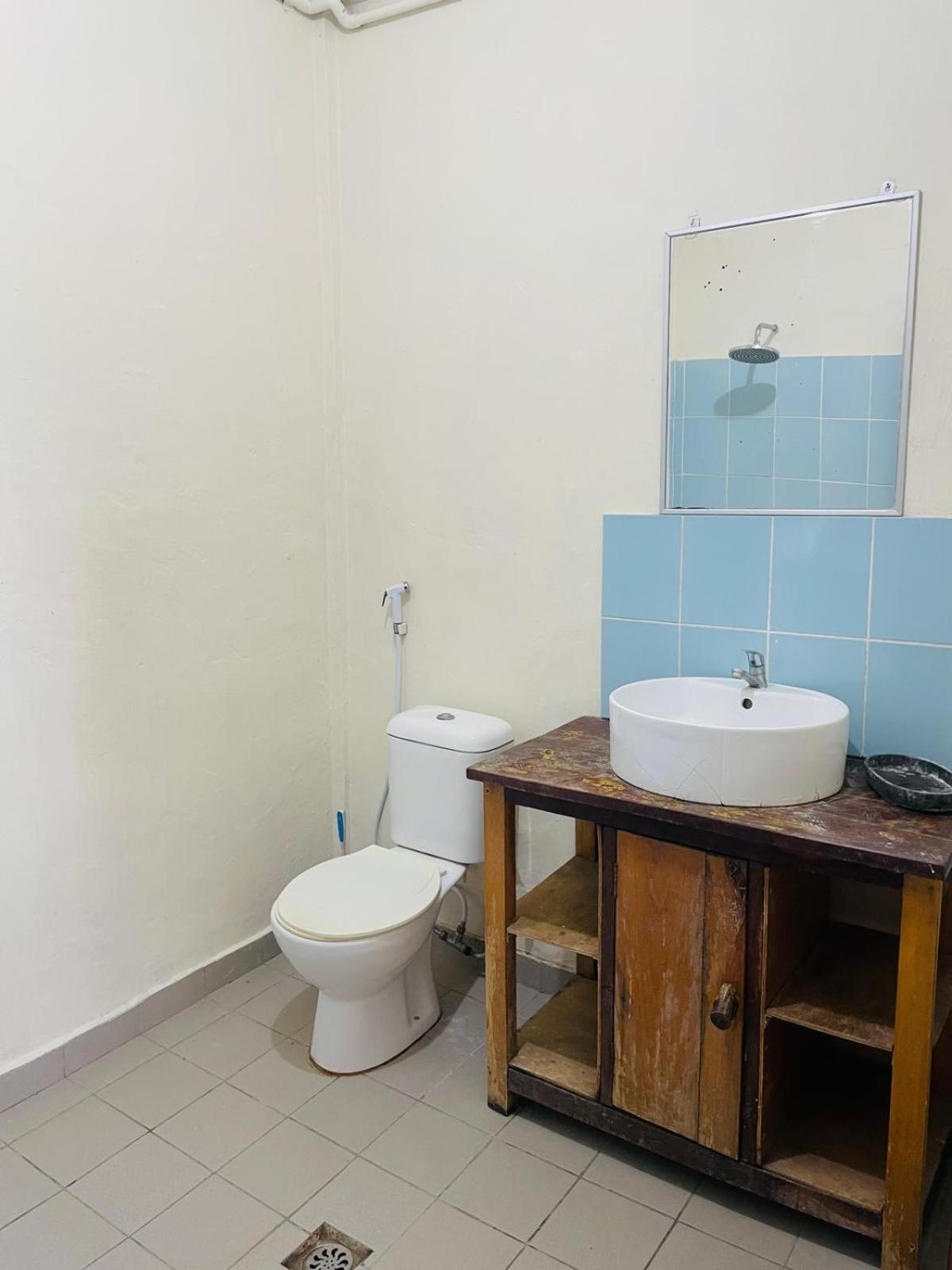 Merdeka House Maluk Cameră foto
